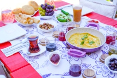 alaybey ada evi